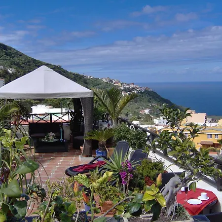 Mit Kleiner Innenhof-terrasse Im Rustikalen Stil Apartamento *