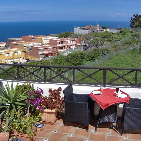 Mit Kleiner Innenhof-terrasse Im Rustikalen Stil * Icod De Los Vinos