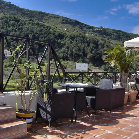 Mit Kleiner Innenhof-terrasse Im Rustikalen Stil Apartamento Icod De Los Vinos